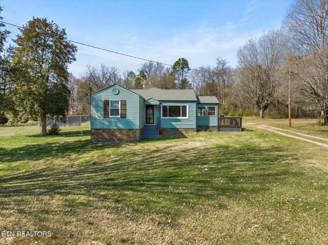 6401 Hammer Rd, Knoxville, TN 37914