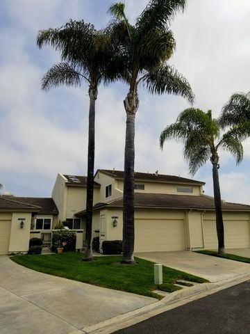 4810 Courageous Ln, Carlsbad, CA 92008