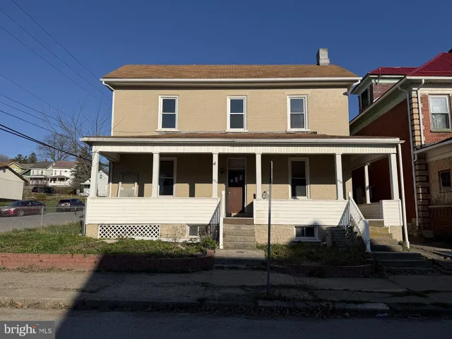 2320/2322 W  Chestnut Ave, Altoona, PA 16601