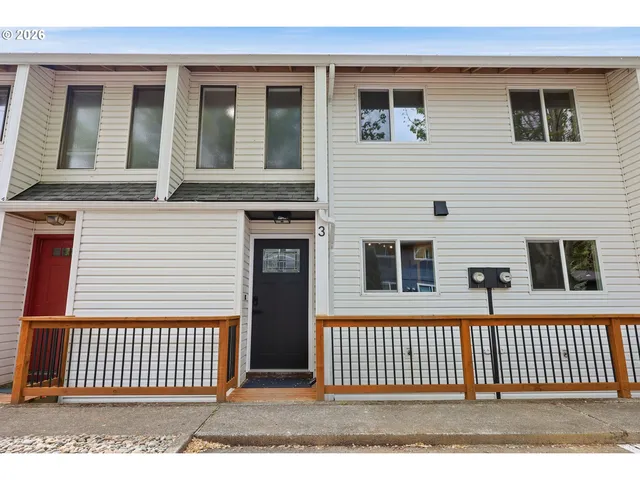 4921 SW 59th Ave #3, Portland, OR 97221