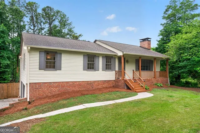 1658 Whitlock Rd, Marietta, GA 30066