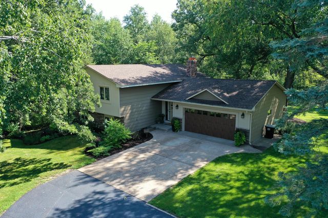 17021 Bittersweet St NW, Andover, MN 55304