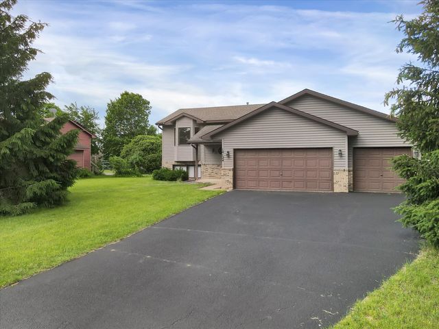 14124 Ferrara Ave N, Hugo, MN 55038