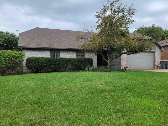 2225 Redwood Ave, Emporia, KS 66801