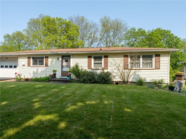 72 Summit Hill Dr, Rochester, NY 14612