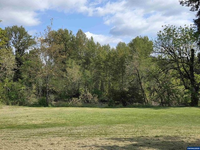 43156 N  River Dr, Sweet Home, OR 97386