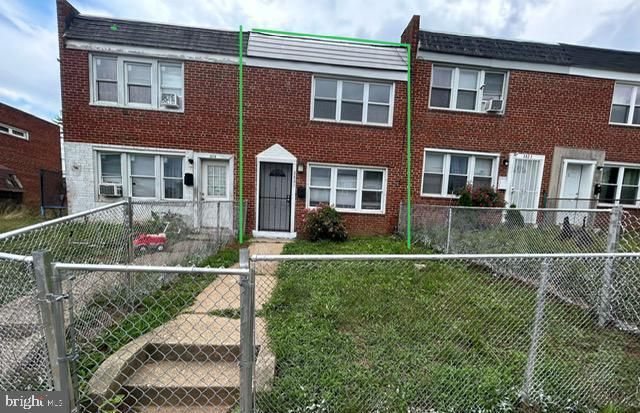 2821 Hinsdale Dr, Baltimore, MD 21230