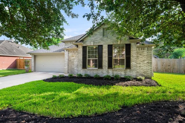 7423 Rain Meadow Ln, Cypress, TX 77433
