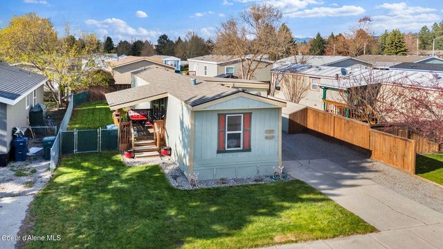 1753 W  Yorkshire Ave, Coeur D Alene, ID 83815