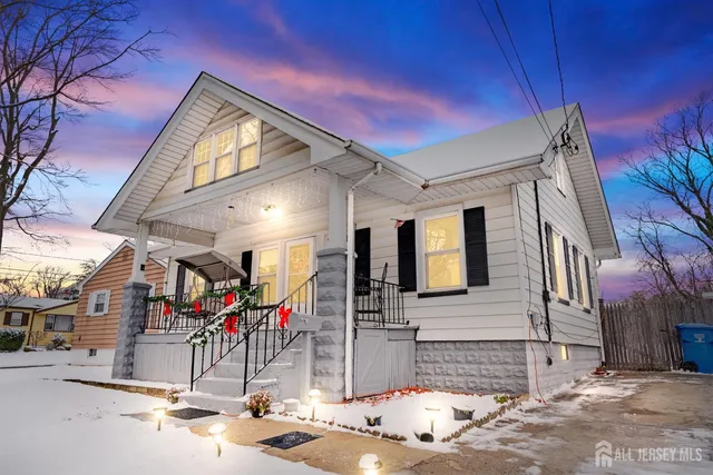 186 Metuchen Ave, Woodbridge, NJ 07095