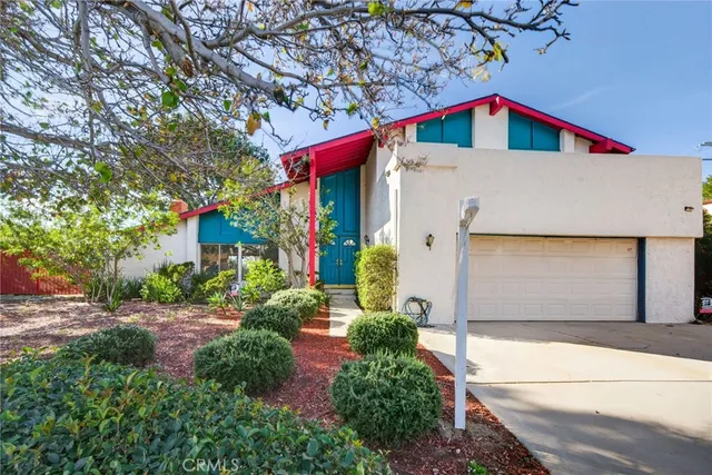 13905 Kopany Ave, Sylmar, CA 91342
