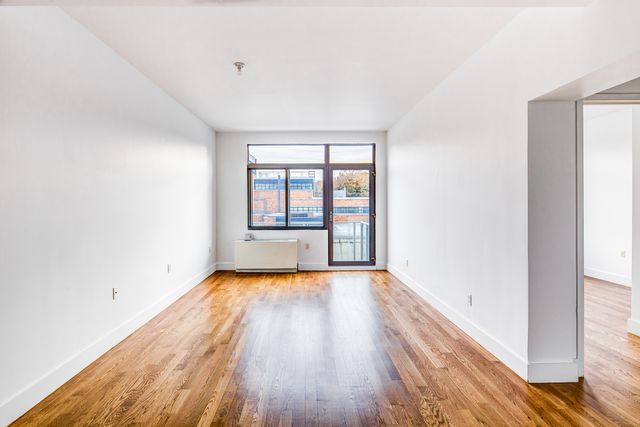 836 Bergen St #3O2, Brooklyn, NY 11238