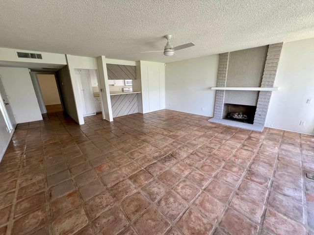 46105 Portola Ave #1, Palm Desert, CA 92260