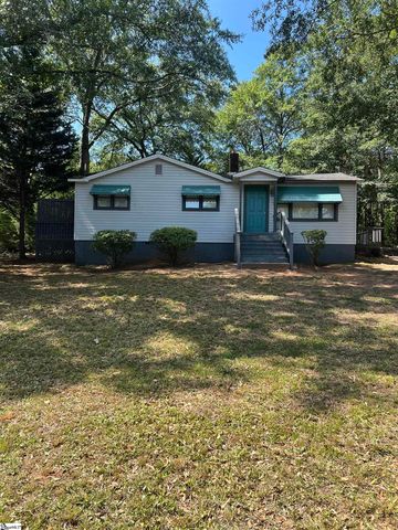 5 Old Rutherford Rd, Taylors, SC 29687