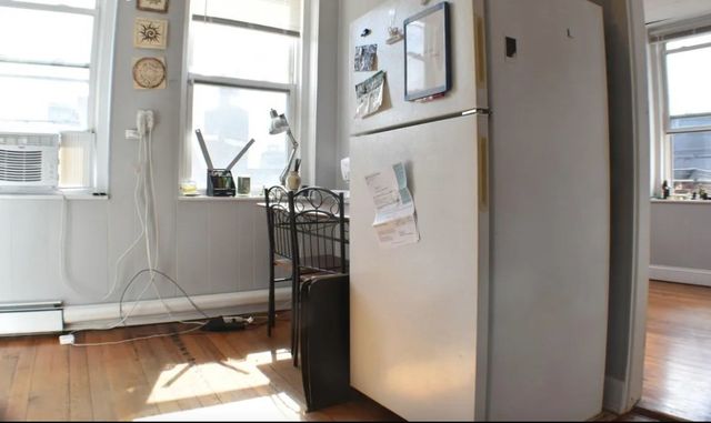 158 Salem St #8, Boston, MA 02113