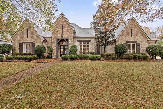 1614 Dogwood Creek Dr, Germantown, TN 38139