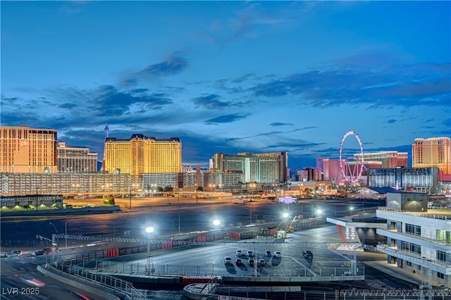 205 E  Harmon Ave #1010, Paradise, NV 89169