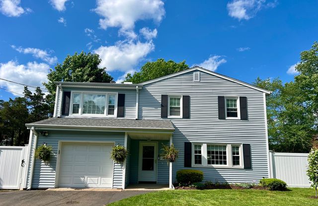 Homes For Sale In Hamden Ct www.trulia.com