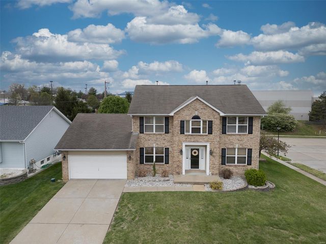 2639 Wykeham Dr, Saint Charles, MO 63303