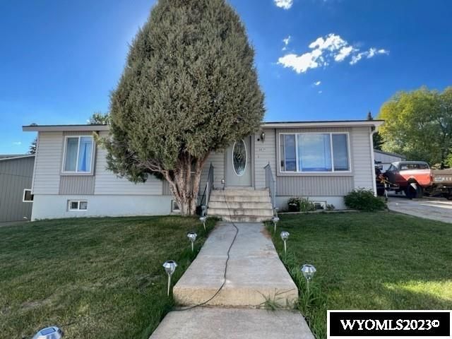 1429 7th West Ave, Kemmerer, WY 83101