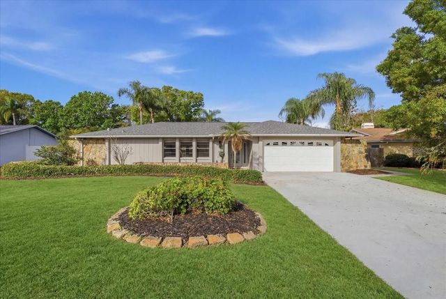 9430 Patricia Ct, Seminole, FL 33776
