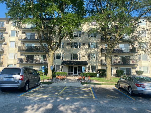 5506 Lincoln Ave #A211, Morton Grove, IL 60053