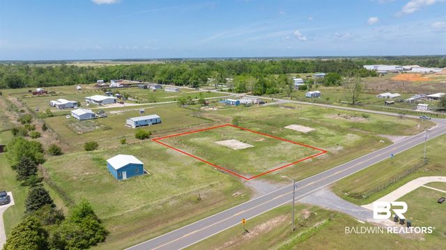 7929 County Road 19, Foley, AL 36535