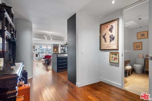 6250 Hollywood Blvd #11J, Los Angeles, CA 90028