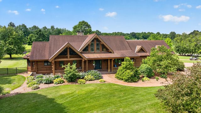 2405 Nicholson Ln, Albion, MI 49224