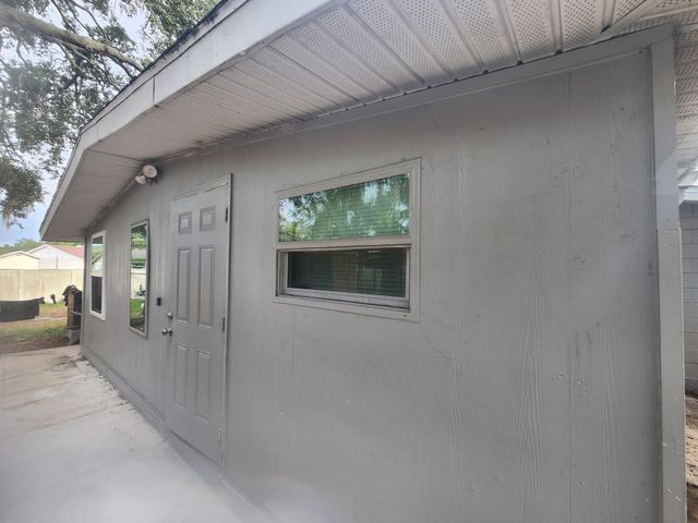 8518 Woodlake Dr #3, Tampa, FL 33615