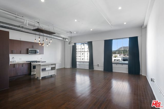 1645 N  Vine St #807, Los Angeles, CA 90028