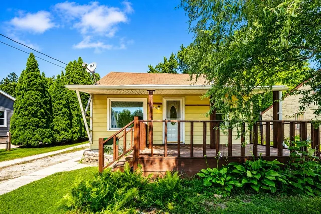 1230 E  Fremont St, Appleton, WI 54915