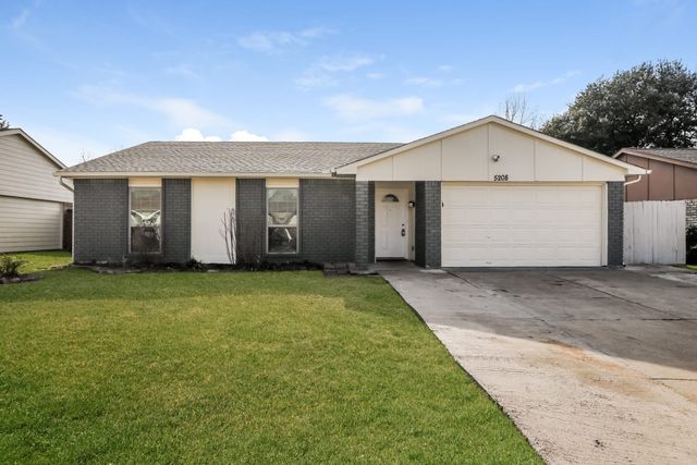 5208 Gibson Dr, The Colony, TX 75056