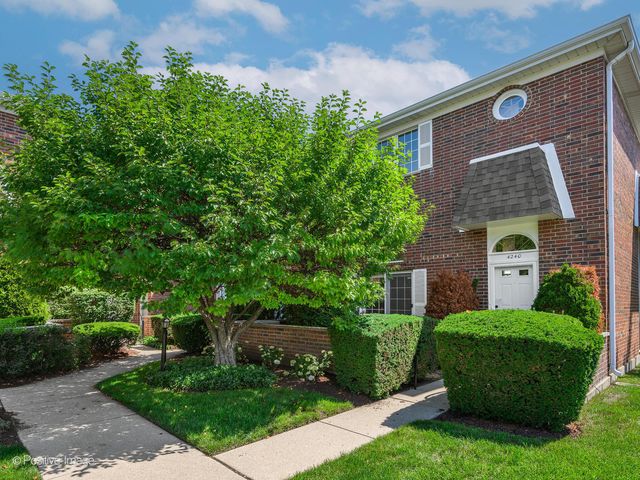 4240 W  Touhy Ave, Lincolnwood, IL 60712