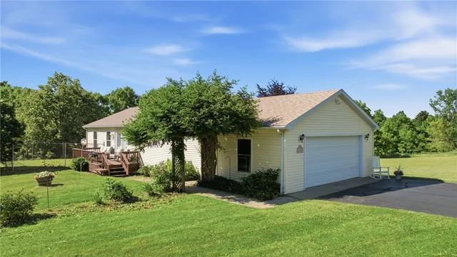413 B&a North Ave, Penn Yan, NY 14527