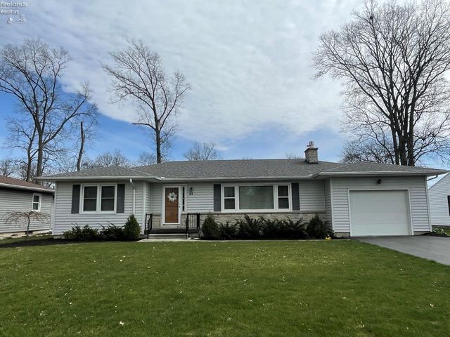 45 Linwood Rd, Tiffin, OH 44883