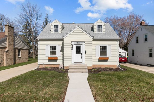 1220 Reed St, Green Bay, WI 54303
