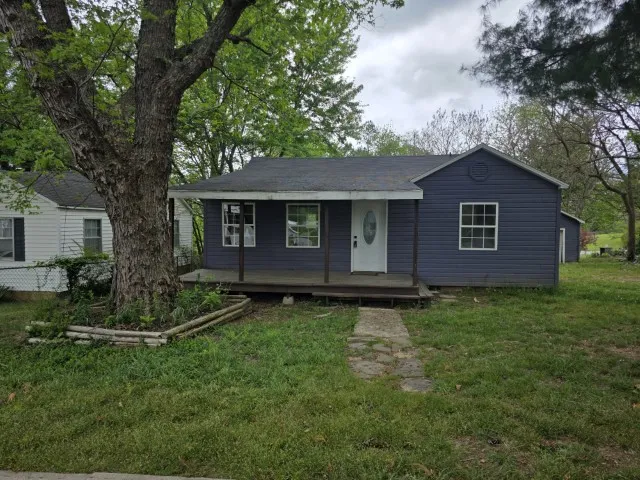 914 N  Spruce St, Harrison, AR 72601