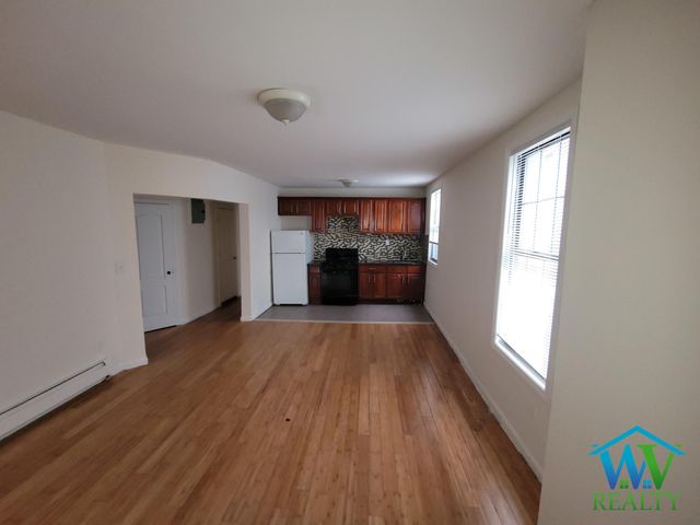 2709 Decatur Ave  #3F, Bronx, NY 10458