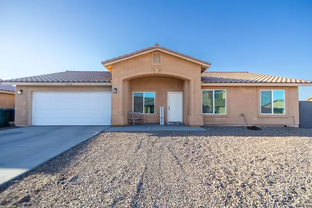 7736 E  43rd Ln, Yuma, AZ 85365