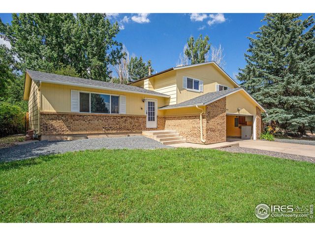 418 Cardinal Ct, Fort Collins, CO 80526