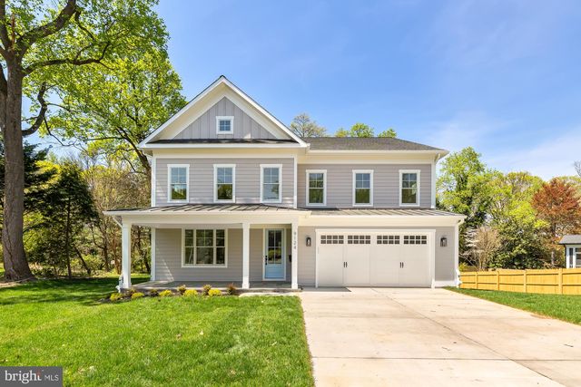 9124 Le Velle Dr, Chevy Chase, MD 20815