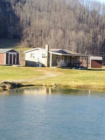 Address Not Disclosed, Barnardsville, NC 28709