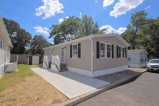 852 US Highway 1 N #J-2, Edison, NJ 08817