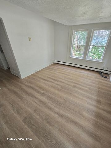 252 N  Jefferson St #B, Casper, WY 82601