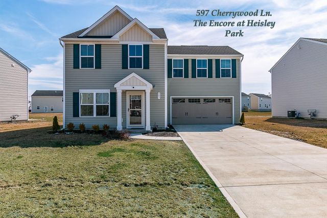 597 Cherrywood Ln, Painesville, OH 44077