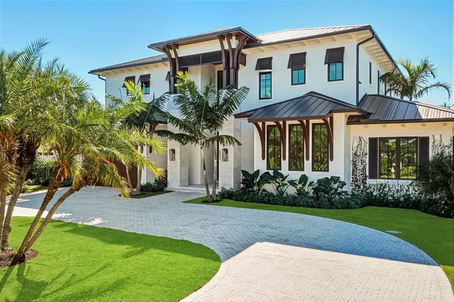 2442 Bay Circle, Palm Beach Gardens, FL 33410