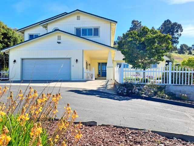 10830 New Ave, Gilroy, CA 95020