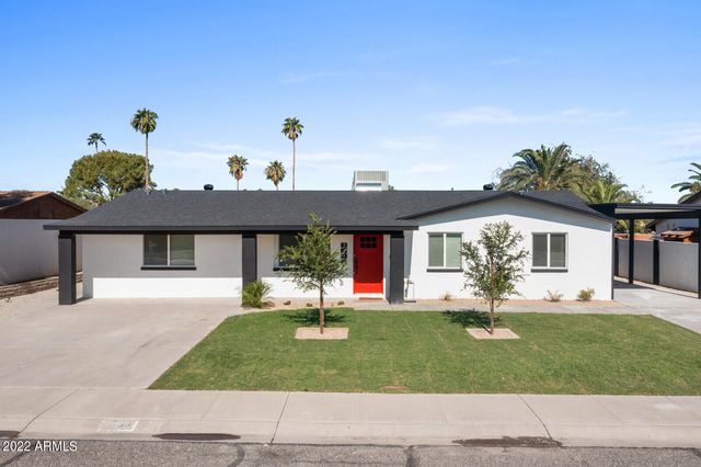 3440 E LAUREL Lane, Phoenix, AZ 85028