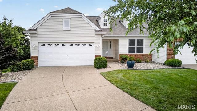2 Nina Ct #780A, Ofallon, MO 63368